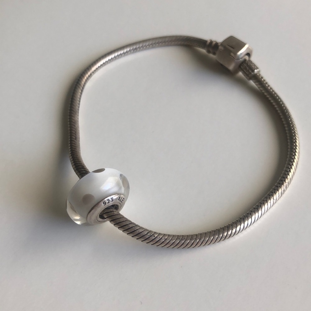 White/Clear Pandora Bead